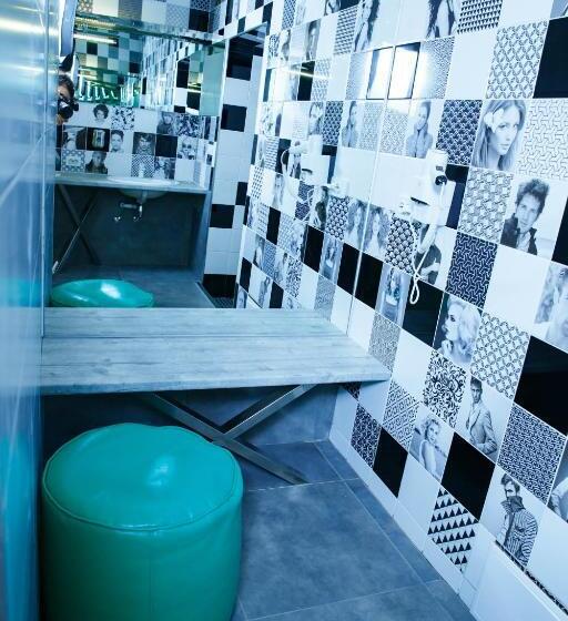 هاستل Coin Apartments & Poshtel