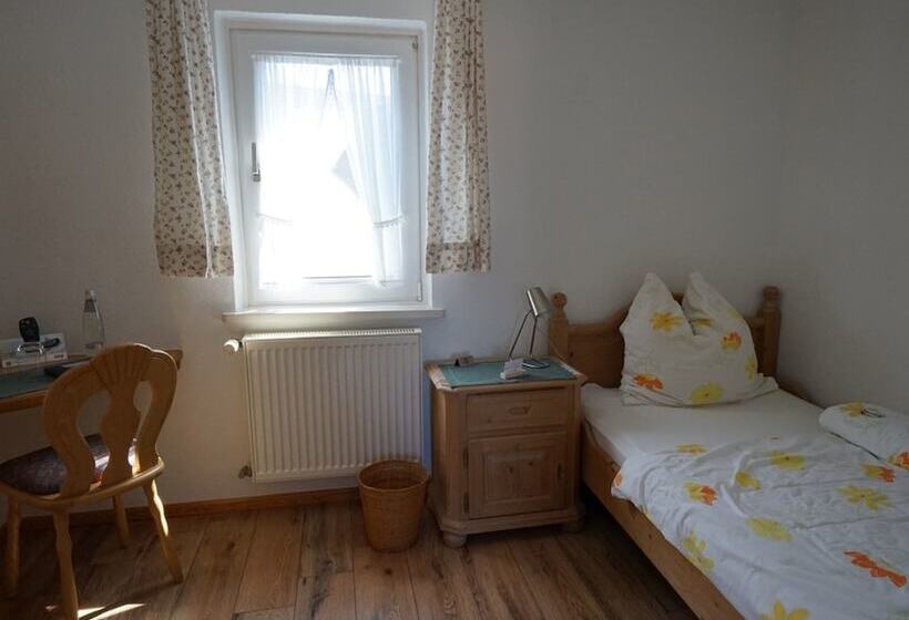 Общежитие Landgasthof Zum Stern Wasserkuppe Rhon