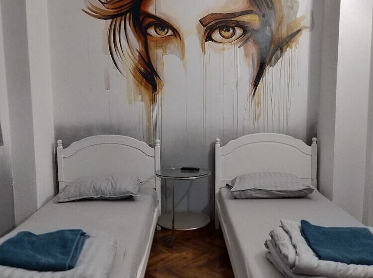 Bauhaus Bucharest   Hostel