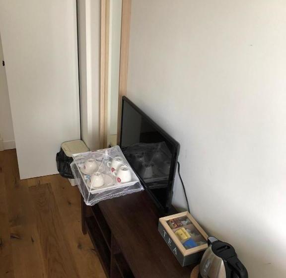 مبيت وإفطار A Dam Rooftop Lux