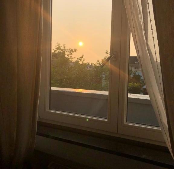 مبيت وإفطار A Dam Rooftop Lux