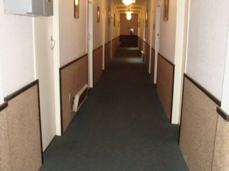 Grand Hotel Whangarei