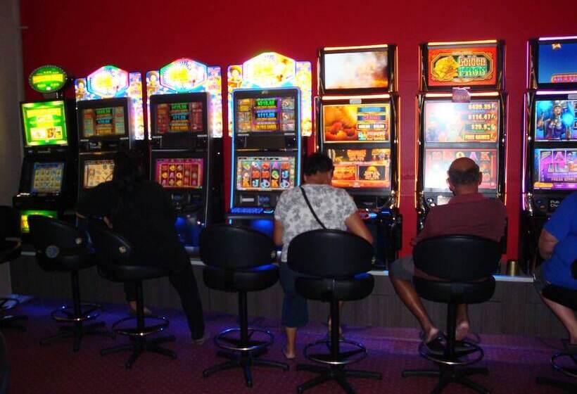 Grand Hotel Whangarei