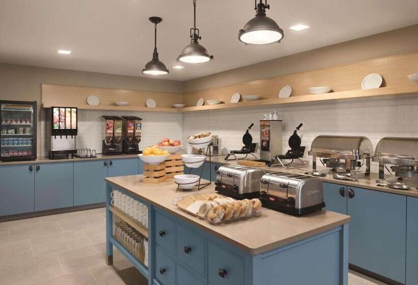 ホテル Country Inn & Suites By Radisson, Ft. Atkinson, Wi