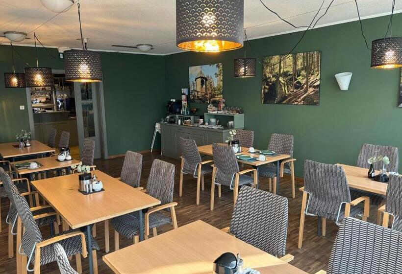 Отель Luisenburg Resort