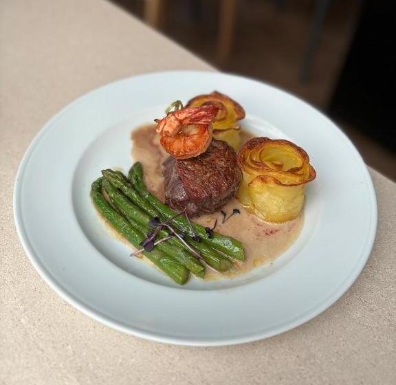 Отель Luisenburg Resort