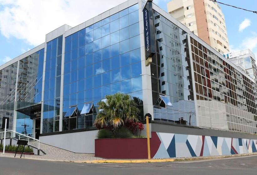 בית מלון כפרי Riellis Center