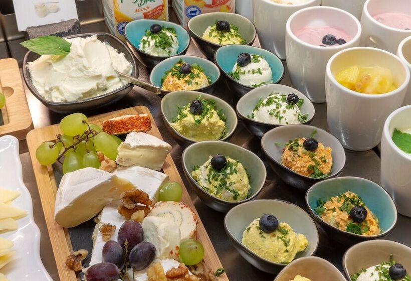 בית מלון כפרי Holiday Inn   The Niu, Charly Frankfurt City, An Ihg