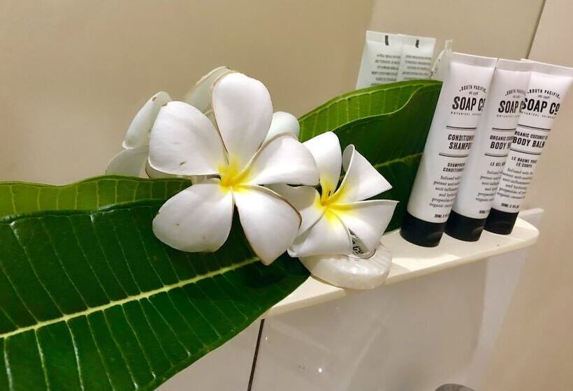 هتل The White House