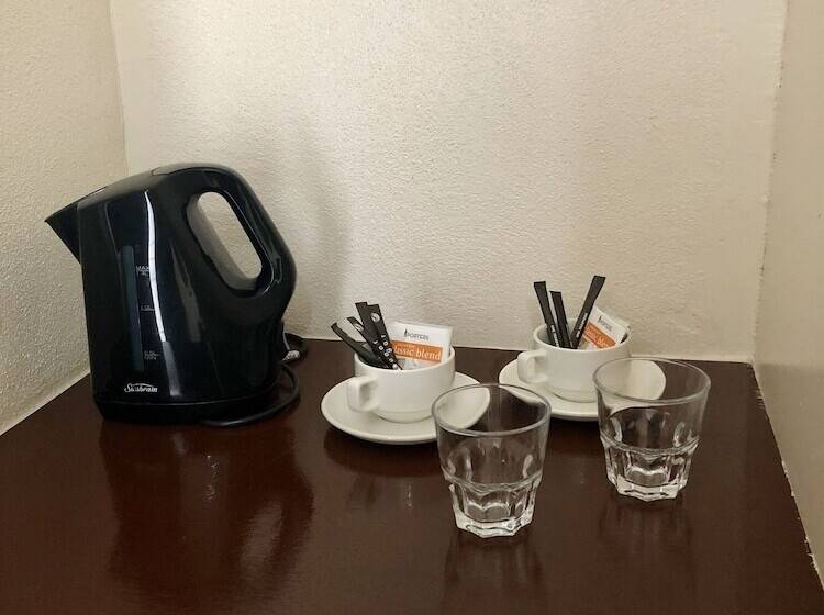 호텔 The White House