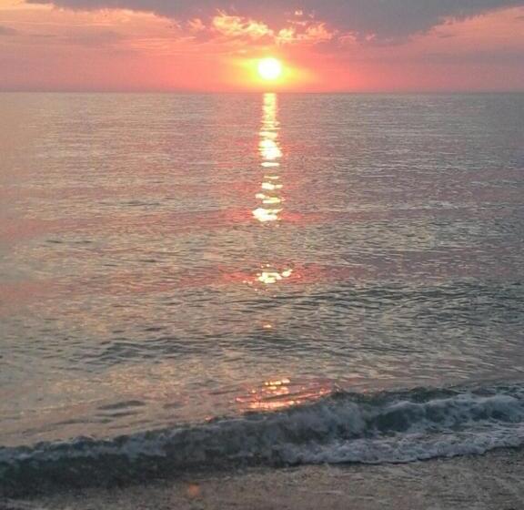 פנסיון Eduard Lagji Apartament