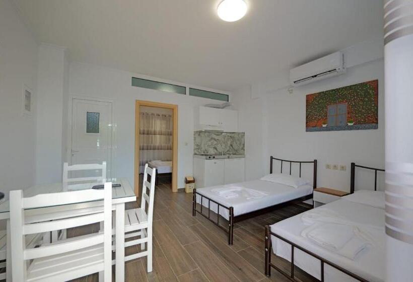 פנסיון Eduard Lagji Apartament