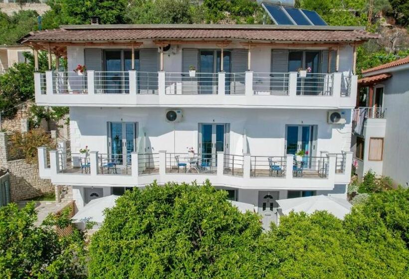 פנסיון Eduard Lagji Apartament