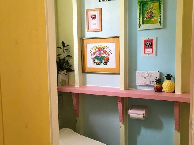 פנסיון Guest House One One One