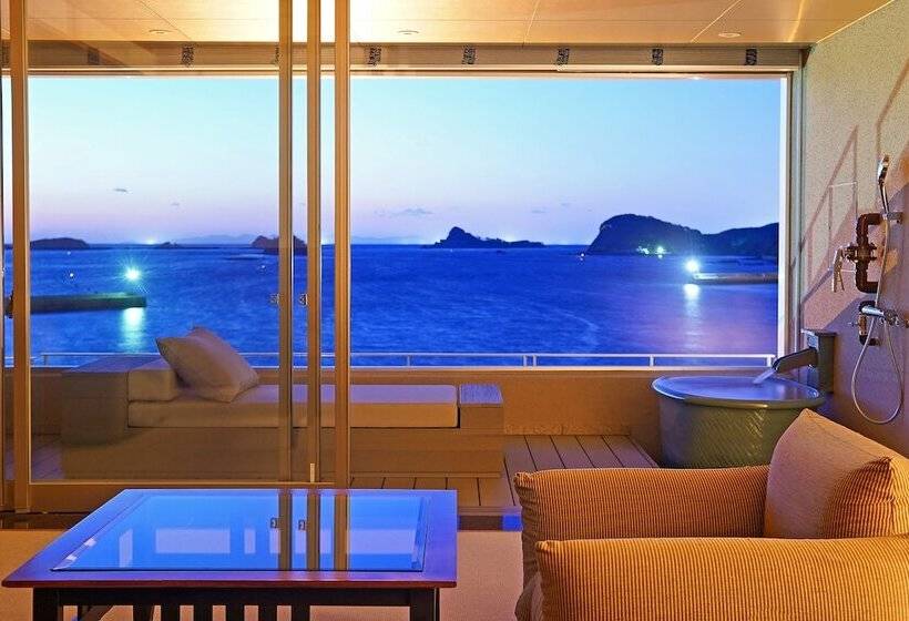 ریوکان Iki Retreat By Onko Chishin