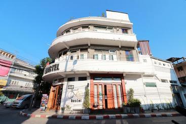 Sook Hostel