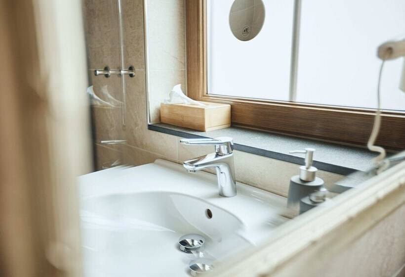 فندق صغير Weinhaus Lenz