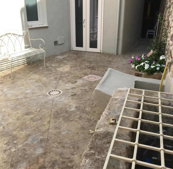 مبيت وإفطار Domo Sa Barra