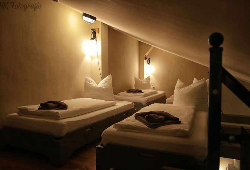 Hostel & Hotel Samocca