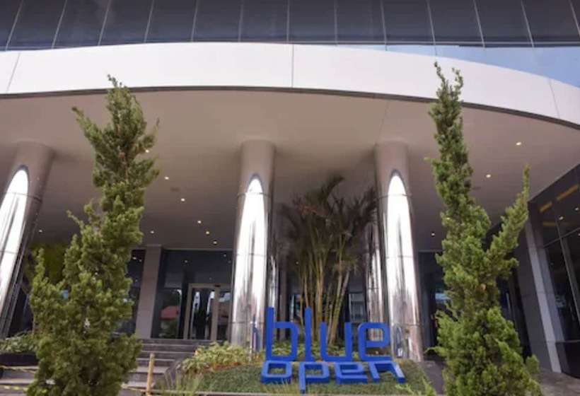 בית מלון כפרי Blue Open