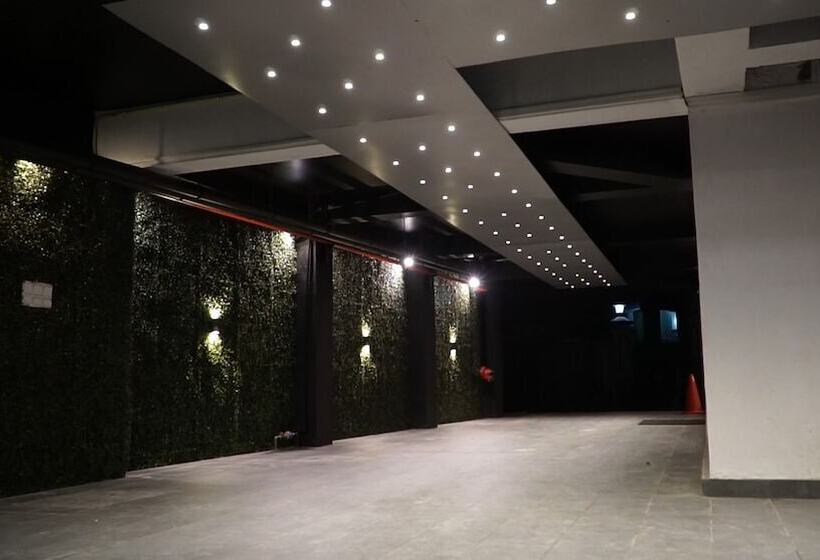 City Hotel Colombo 02