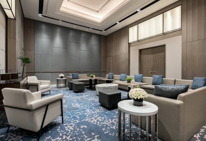 هتل Clark Marriott