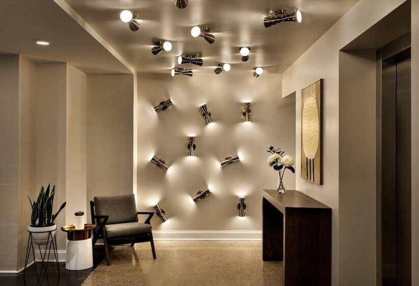 Отель Indigo Winston Salem Downtown, An Ihg