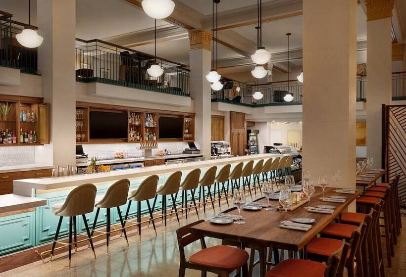 Отель Indigo Winston Salem Downtown, An Ihg