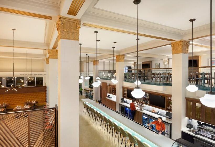 Отель Indigo Winston Salem Downtown, An Ihg