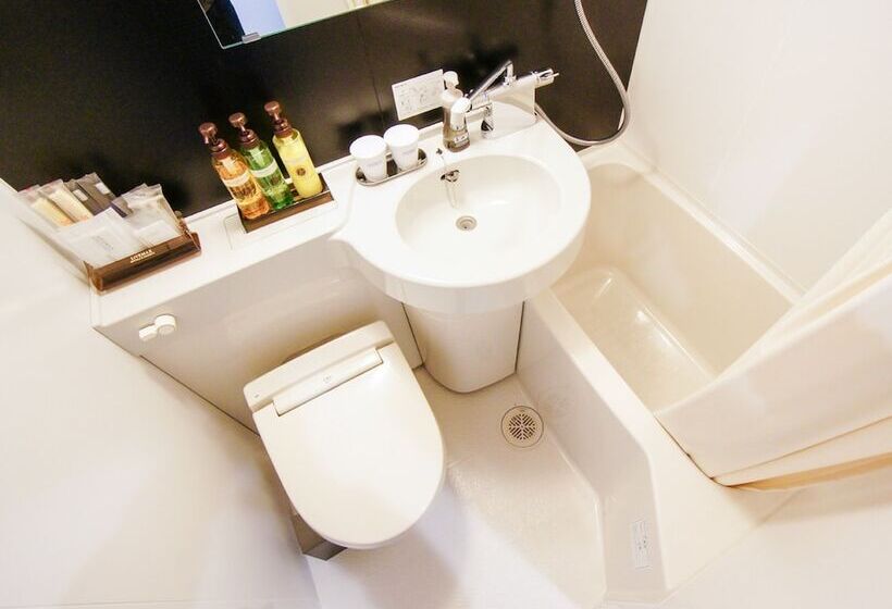 ホテル Livemax Himejishiyakushomae