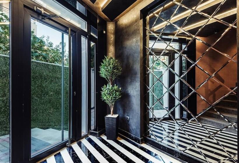 בית מלון כפרי Opu Boutique