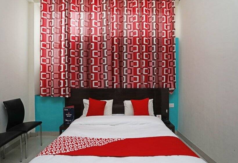 هتل Oyo 14634 Star Guest House