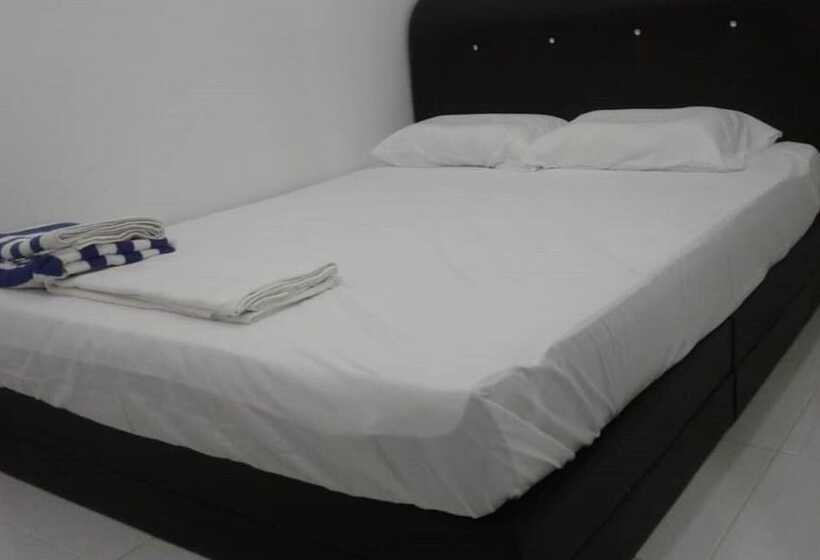 호텔 Sp Berlian Inn