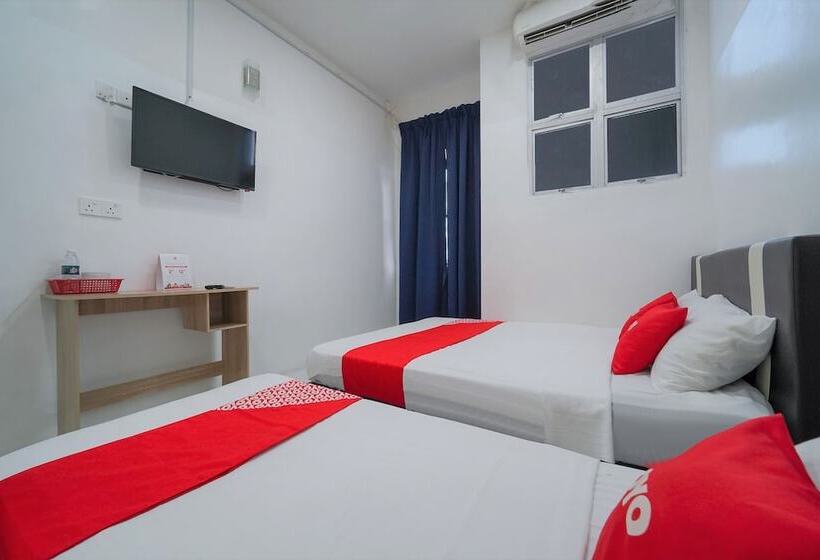 호텔 Sp Berlian Inn