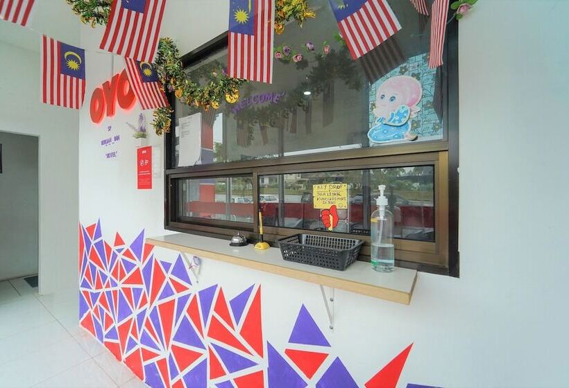 호텔 Sp Berlian Inn