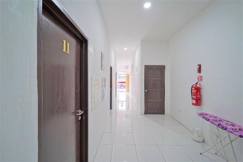 호텔 Sp Berlian Inn