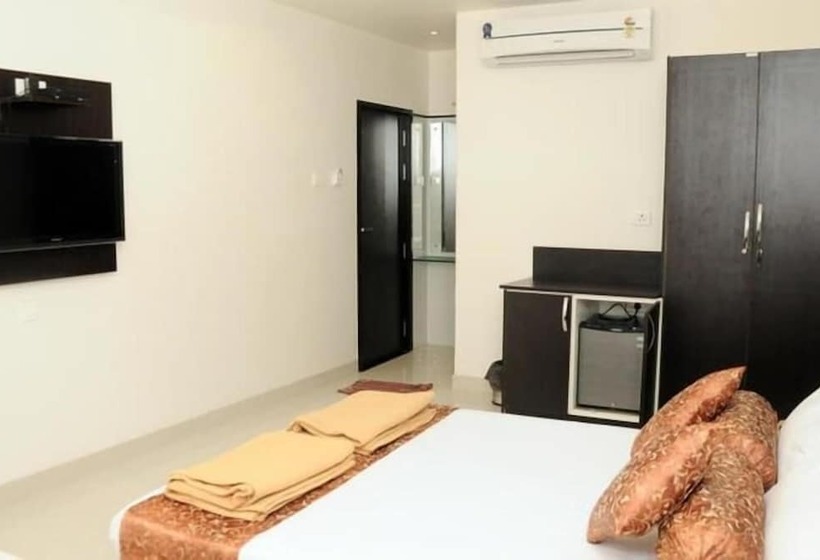 호텔 Sri Kamal International