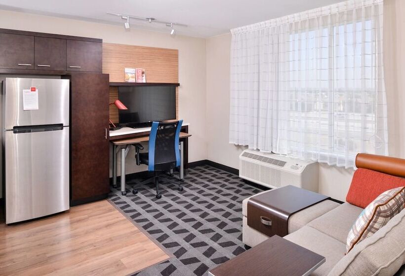 فندق Towneplace Suites By Marriott Ontario Chino Hills