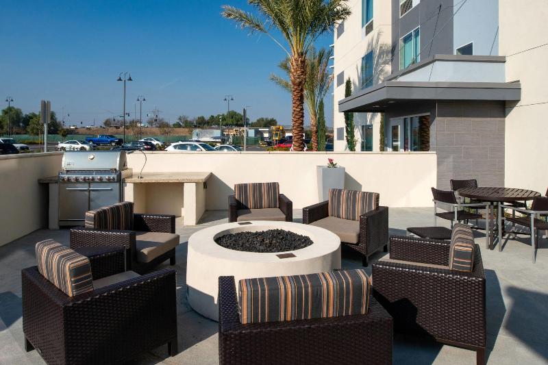 فندق Towneplace Suites By Marriott Ontario Chino Hills