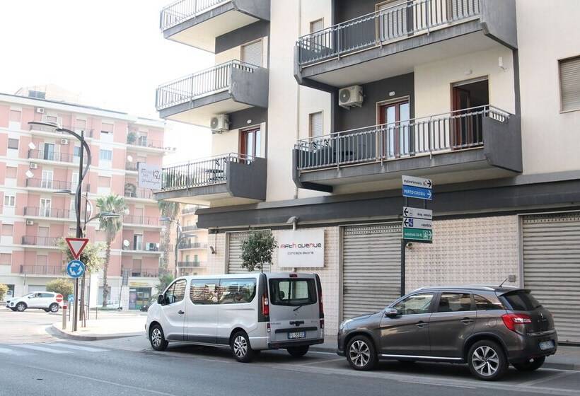 Michelangelo Home B&b