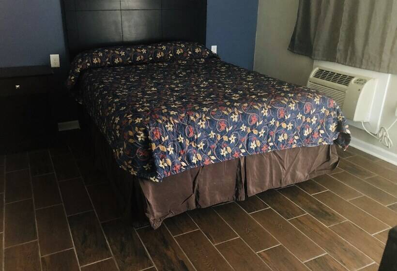 فندق على الطريق Economy Inn