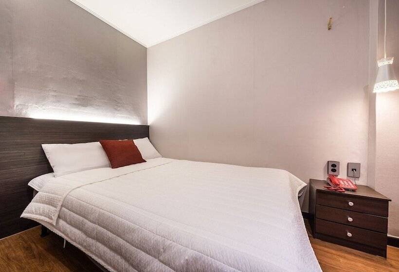 فندق على الطريق Jeju Hue