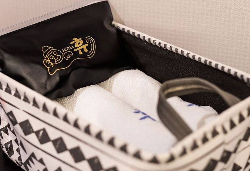 فندق على الطريق Jeju Hue