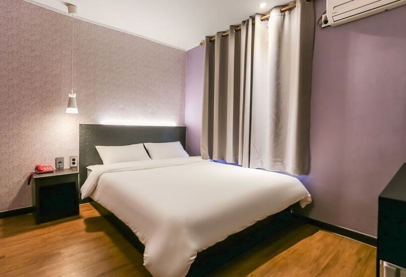 فندق على الطريق Jeju Hue