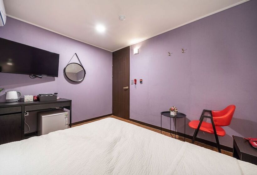 فندق على الطريق Jeju Hue