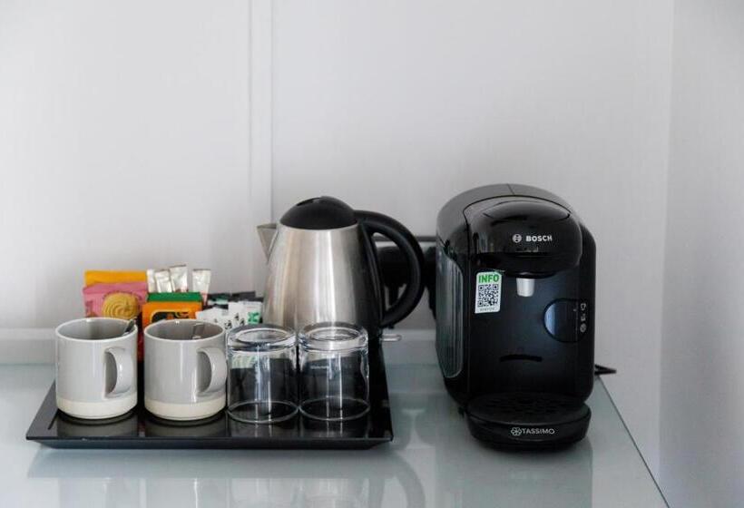 Пансион 4 Canon Lane