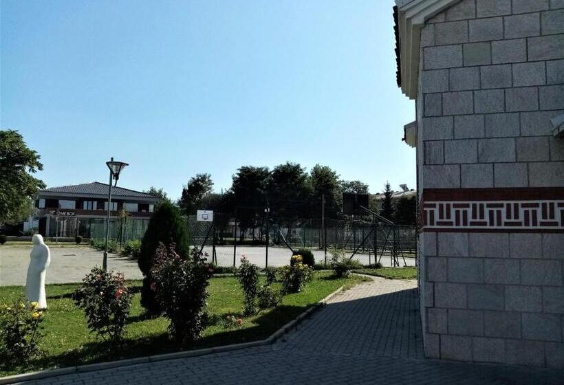 پانسیون Apartment Elmari