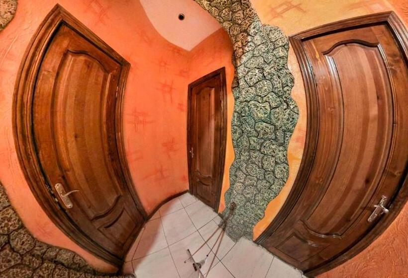 پانسیون La Vitalie Guest House