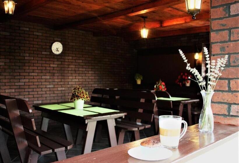 Пансион Silva House