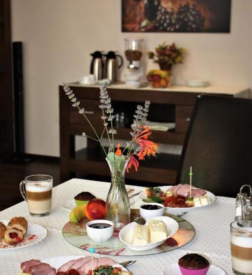 Пансион Silva House